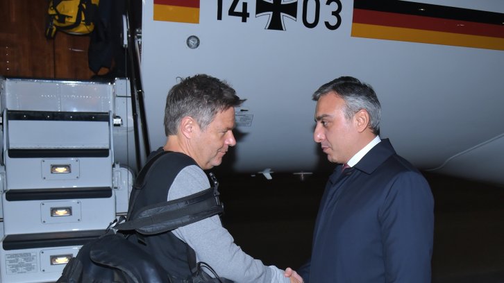 Almaniyanın vitse-kansleri Azərbaycana səfərə gəlib