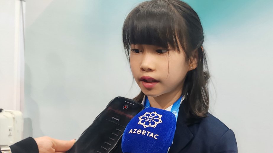 COP29-un 10 yaşlı iştirakçısı: Buradakı insanlarla ünsiyyətdə olmaq maraqlıdır