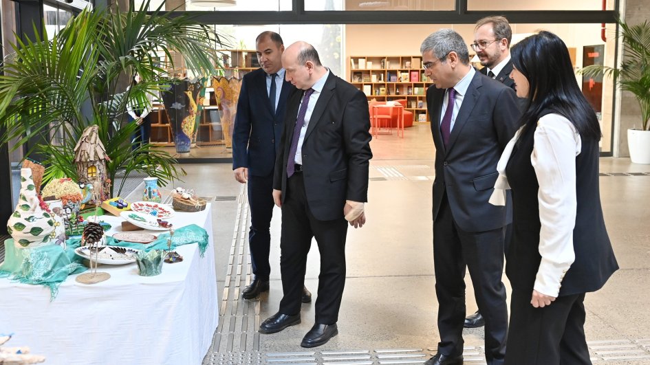 Türkiyə nümayəndə heyəti DOST İnklüziv İnkişaf və Yaradıcılıq Mərkəzində olub