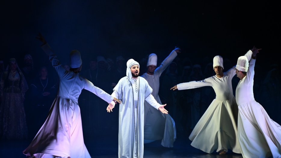 Azərbaycanda ilk dəfə “Nəsimi” operasının təqdimatı olub