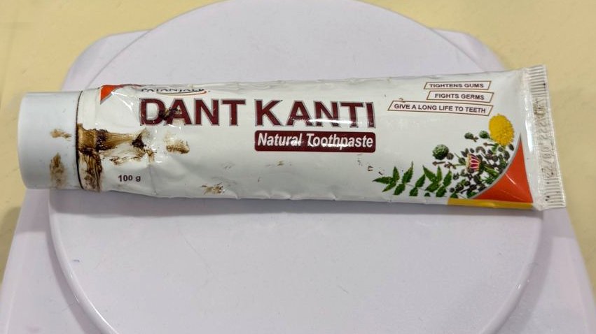 Diş məcunu qabından narkotik vasitə aşkar edildi (FOTO)