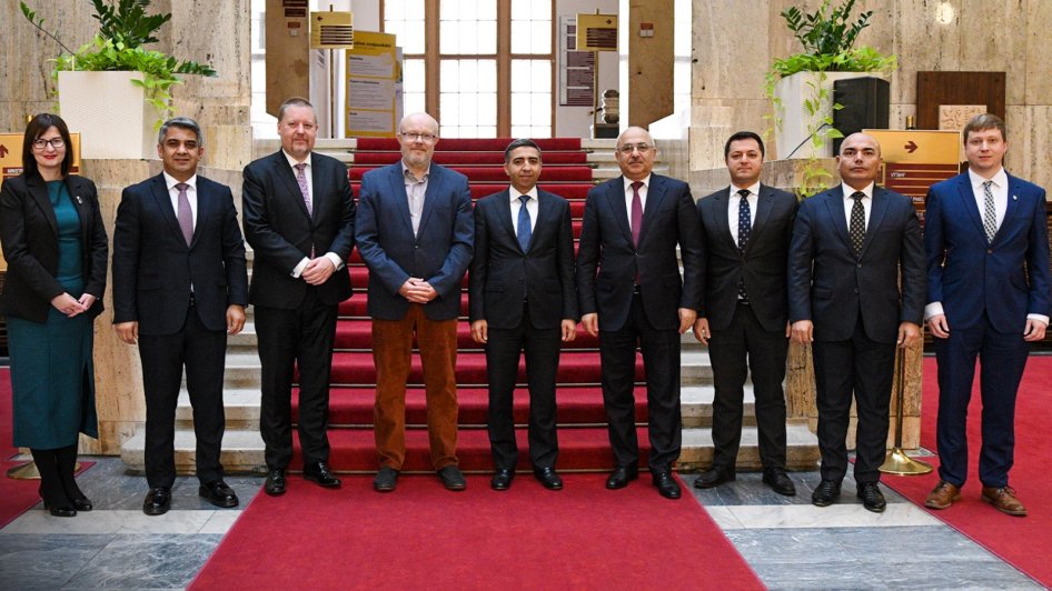 Azərbaycan və Çex Respublikası arasında icbari tibbi sığorta sahəsində əməkdaşlığı gücləndirməklə bağlı memorandum imzalanıb