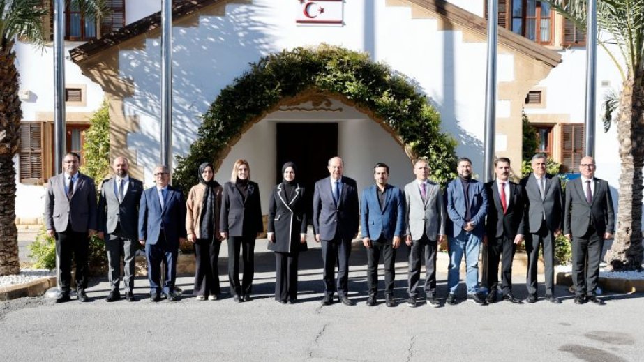 Selçuk Bayraktar Lefkoşada “TECHNOFEST - 2025” festivalına hazırlıq məsələlərini müzakirə edib