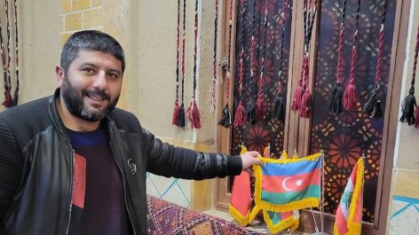 Azərbaycanlı Antalyada yanan Rusiya təyyarəsindəki sərnişinləri xilas edib