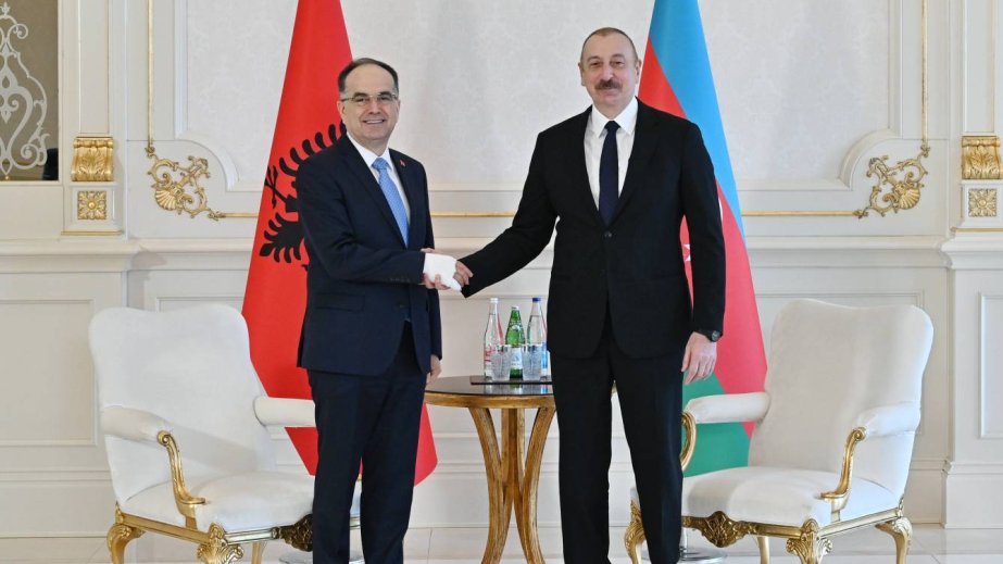 Prezident İlham Əliyev Albaniya Prezidentini təbrik etdi