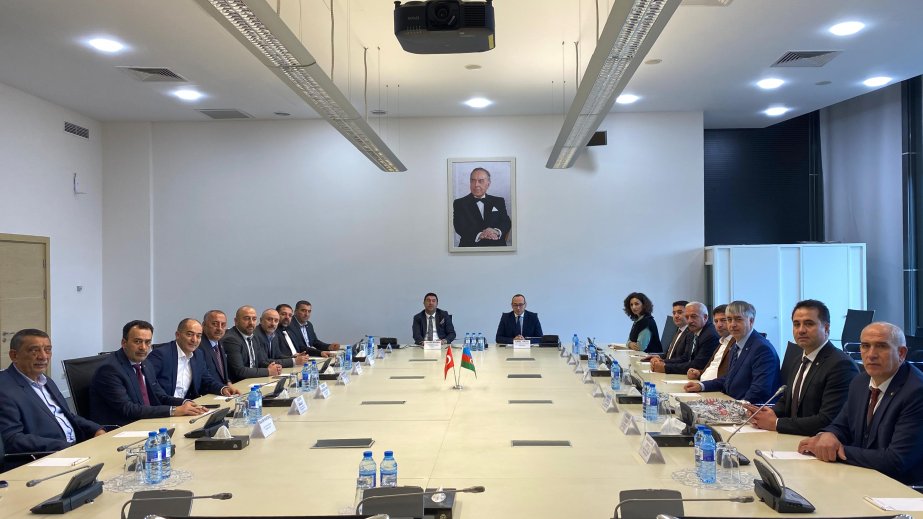Qars Ticarət və Sənaye Palatası ilə tərəfdaşlıq imkanları müzakirə edilib