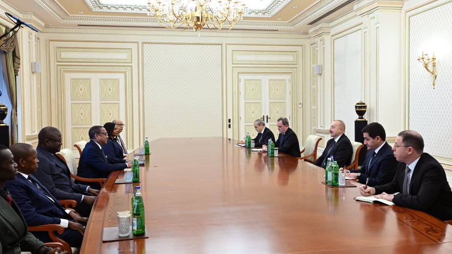 Azərbaycan Prezidenti İlham Əliyev Qvineya-Bisau Respublikasının nümayəndə heyətini qəbul edib YENİLƏNƏCƏK