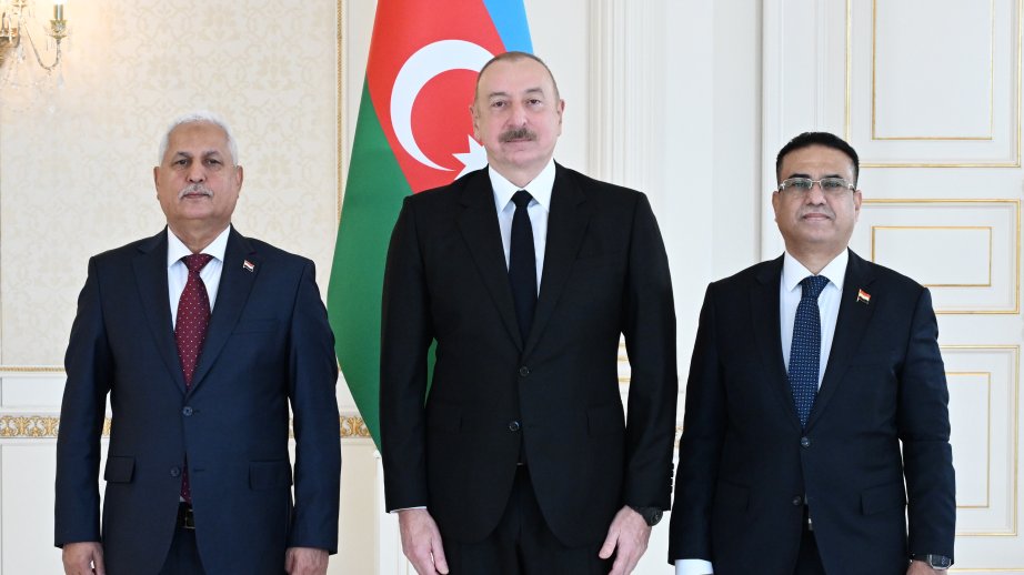 Prezident İlham Əliyev Yəmənin Azərbaycanda yeni təyin olunmuş səfirinin etimadnaməsini qəbul edib YENİLƏNƏCƏK