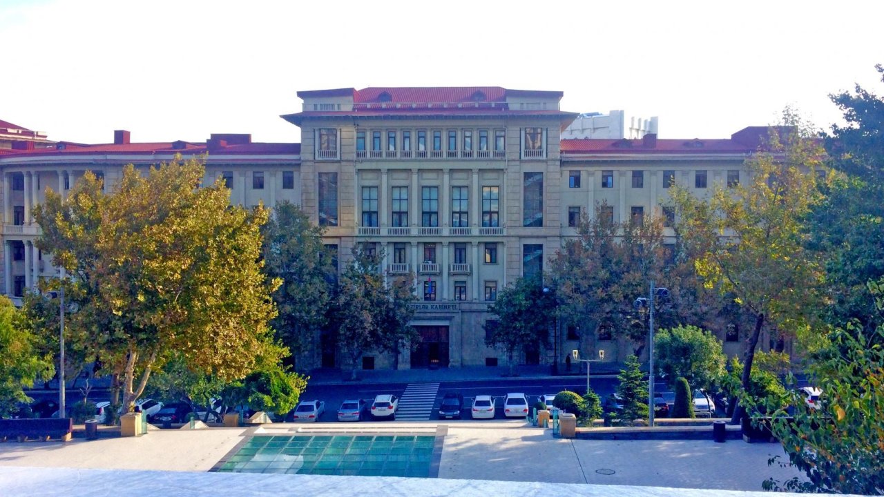 Rezidentura təhsilinin məzmunu və təşkili qaydalarında dəyişiklik edildi - QƏRAR