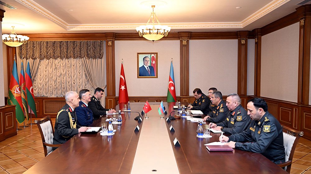 Azərbaycan-Türkiyə hərbi əməkdaşlığı inkişaf etdirilir (FOTO)