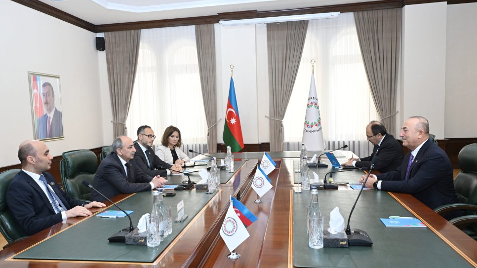 Mövlud Çavuşoğlu: Azərbaycanlı qardaşlarımız tarixi torpaqlarına geri dönməlidirlər FOTO