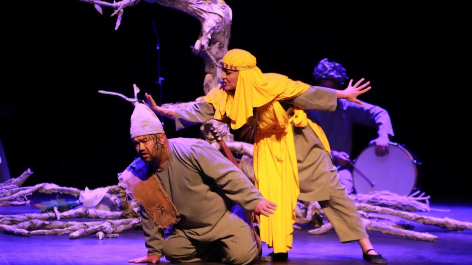 IV Şəki Beynəlxalq Teatr Festivalında “Eşq vadisi” nümayiş olunub