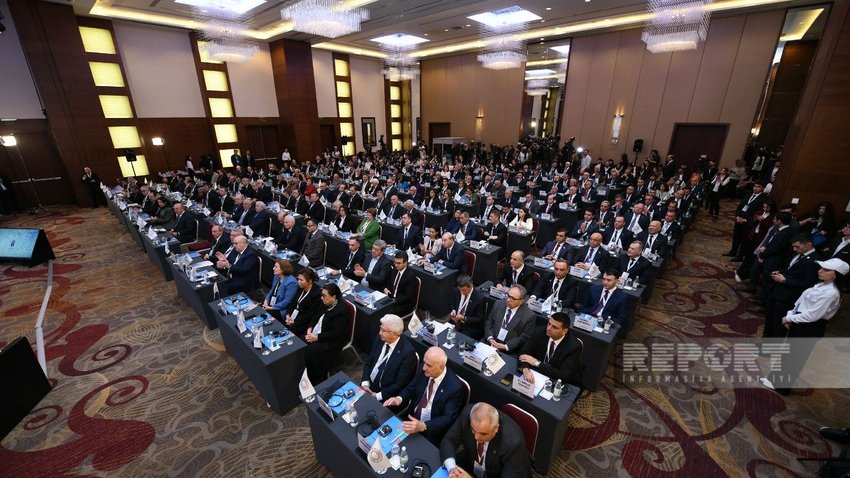 Bakıda münaqişələrdən təsirlənən regionlarda barışıq və sülh quruculuğu səyləri müzakirə olunub