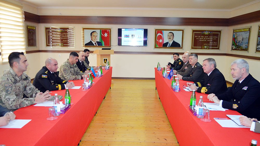 Azərbaycan-NATO əlaqələrinin inkişafı, orduda aparılan islahatlar müzakirə olundu