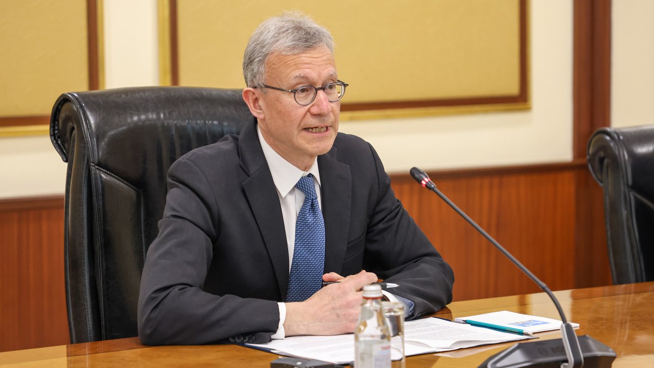 ABŞ-nin Qazaxıstandakı səfiri istefa verib