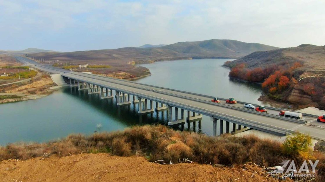 Ağdam-Füzuli avtomobil yolunun inşası sürətlə davam etdirilir