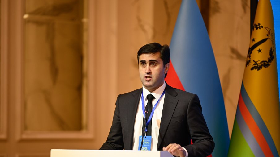 Bakıda Fransa və Niderlandın müstəmləkəçiliyi altında olan Sen Martin adasına həsr edilmiş beynəlxalq konfrans keçirilir