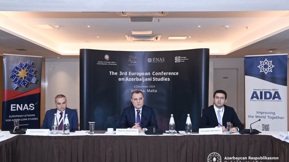 III Avropa Konfransının iştirakçıları Qarabağdakı mina problemi barədə məlumatlandırılıb