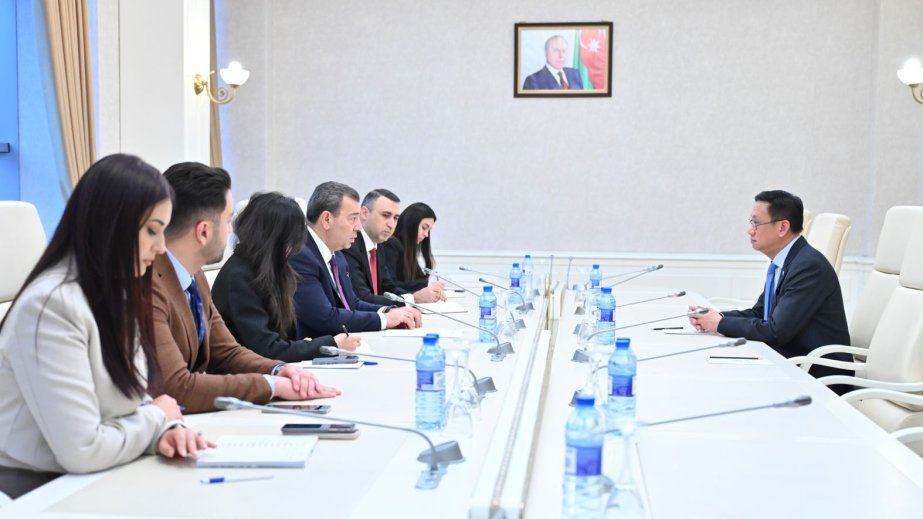 Malayziya parlamentinin komitə sədri Milli Məclisdə olub