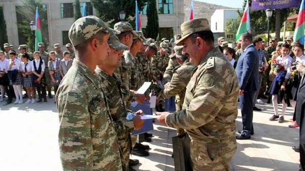 İlkin hərbi qeydiyyata alınmalı olan vətəndaşların siyahılarının təqdim etmə müddəti dəyişir