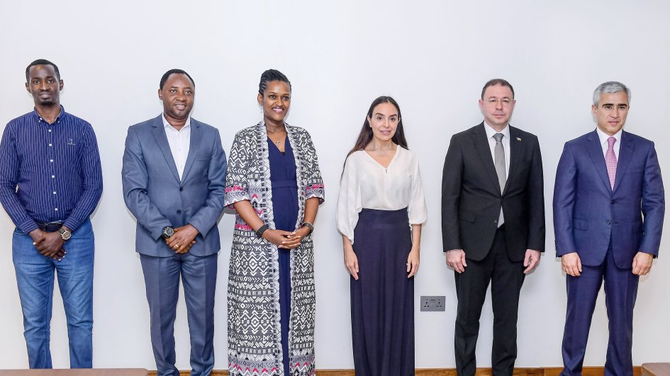 Leyla Əliyeva Ruandada reallaşdırılacaq layihələr üzrə görüşlər keçirib