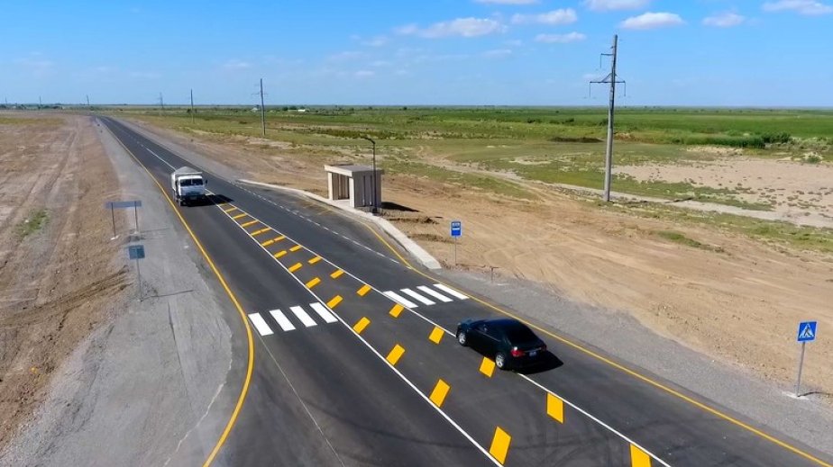 Əli Əsədov: Dörd il ərzində 2700 kilometrdən çox avtomobil yolu yenidən qurulub