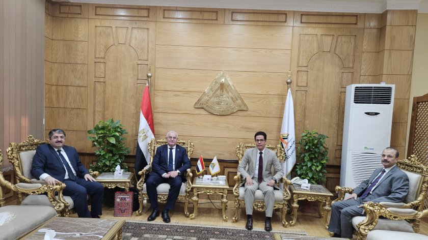 Misirin Bənhə Universitetində Azərbaycan dili bölməsinin açılması müzakirə edilib