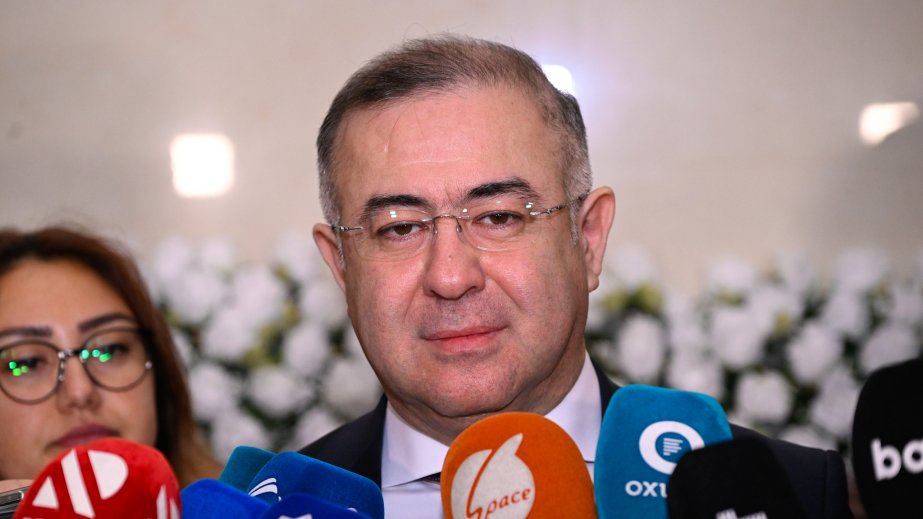Rövzət Qasımov: Bələdiyyə seçkiləri ilə əlaqədar 350-yə yaxın şəxsin namizədliyi qeyd alınıb