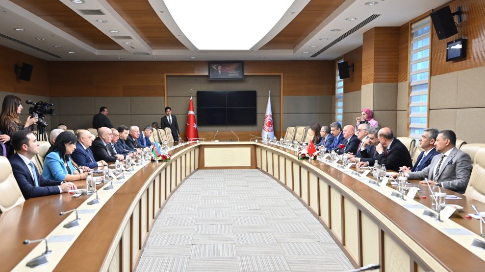 Milli Məclisin Türkiyə ilə əlaqələr üzrə işçi qrupunun üzvləri TBMM-in Azərbaycanla dostluq qrupunun üzvləri ilə görüşüblər