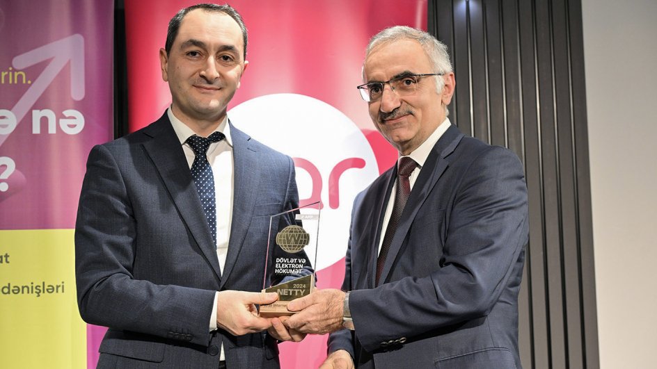 “Smart Customs” ilin ən yaxşı mobil tətbiqi seçilib