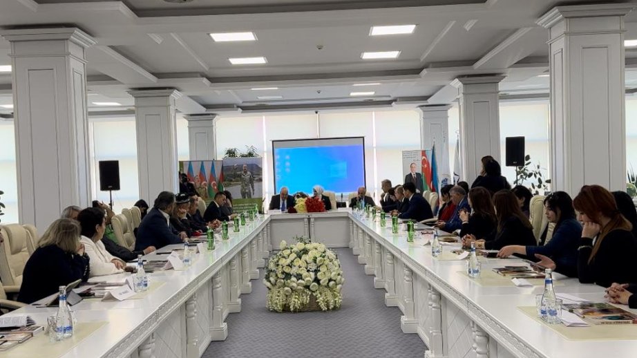 “Əsrin qəhrəmanı olan Komandan” kitabının təqdimatı olub