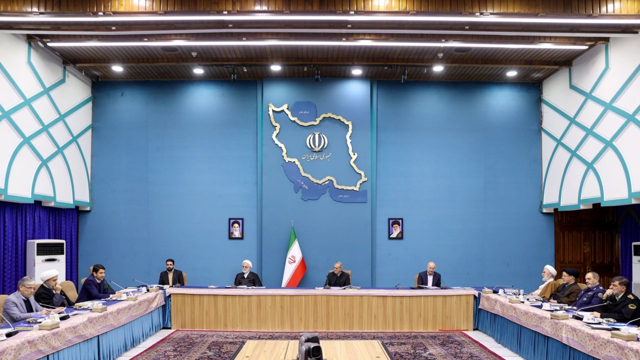 İranda iki platformaya tətbiq olunan məhdudiyyət ləğv edildi