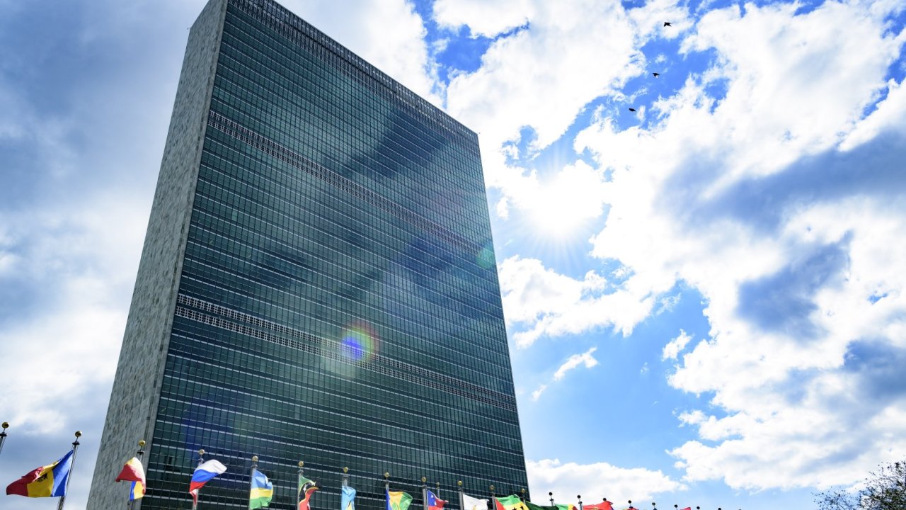 Kibercinayətkarlığa qarşı BMT Konvensiyası qəbul edildi