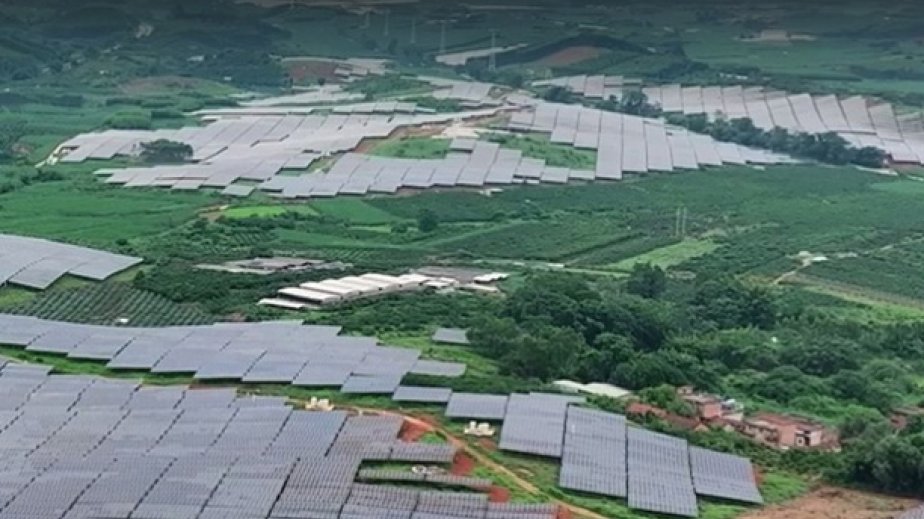Çin şirkəti günəş panellərinin səmərəliliyinə görə dünya rekordunu yeniləyib