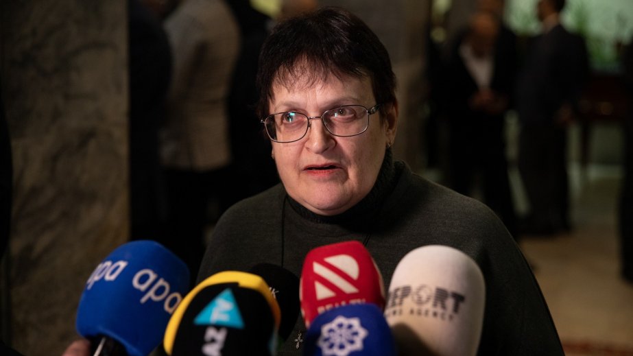 Rusiyalı rejissor: Azərbaycan bütün qonşuları ilə dinc yanaşı yaşamağa çalışır