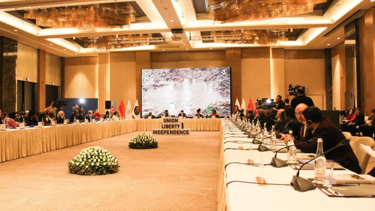 Azerbaijan's Baku hosts int'l conference dedicated to Réunion Island's independence