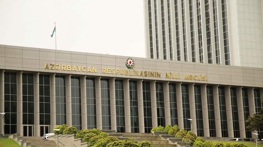 Azad edilmiş ərazilərdə birgəyaşayış istiqamətində qanunverici məsələləri araşdıran komissiya yaradılacaq