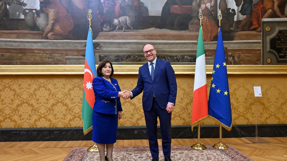 Milli Məclisin sədri İtaliya Deputatlar Palatasının sədri Lorenzo Fontana ilə görüşüb