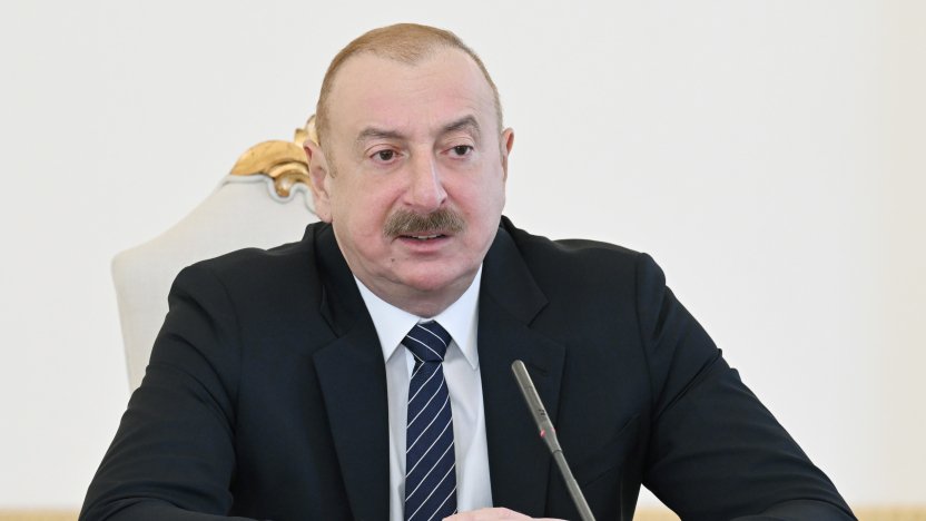 Prezident İlham Əliyev: Bakı şəhərində nəqliyyat məsələləri ilə bağlı dövlət proqramı hazırlanır