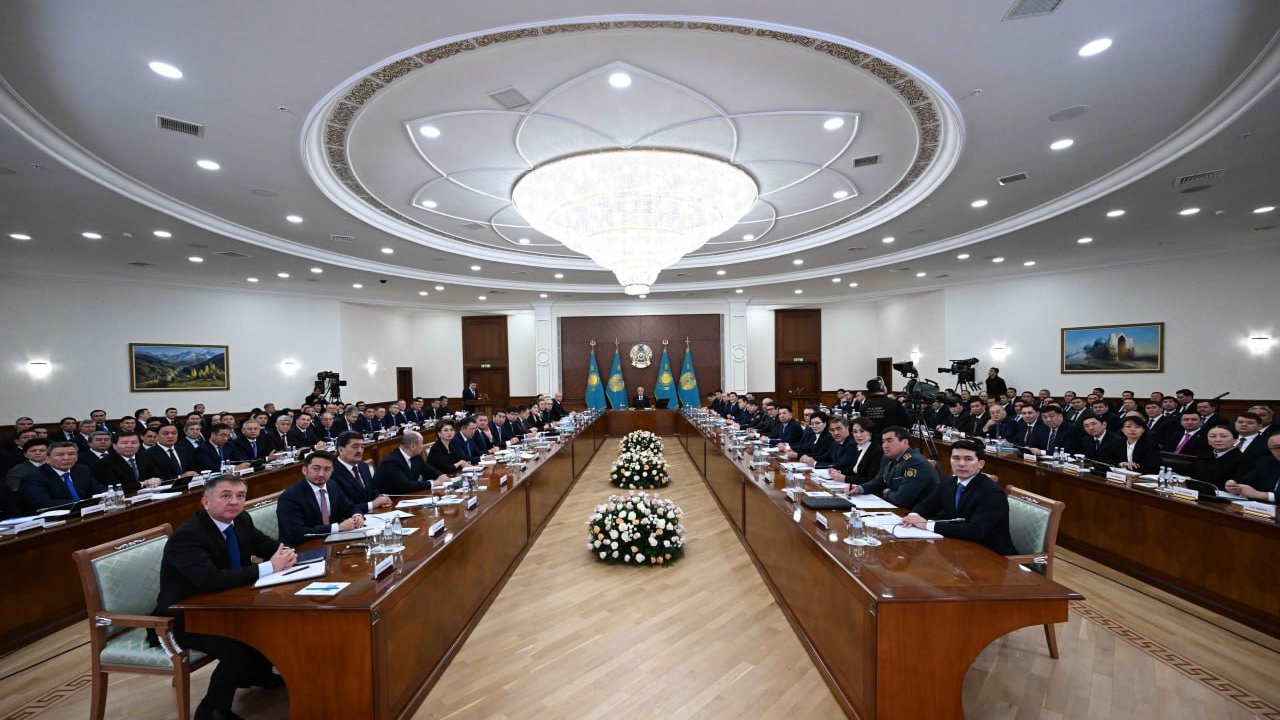 Kazakhstan's president calls for ecosystem formation to support investors