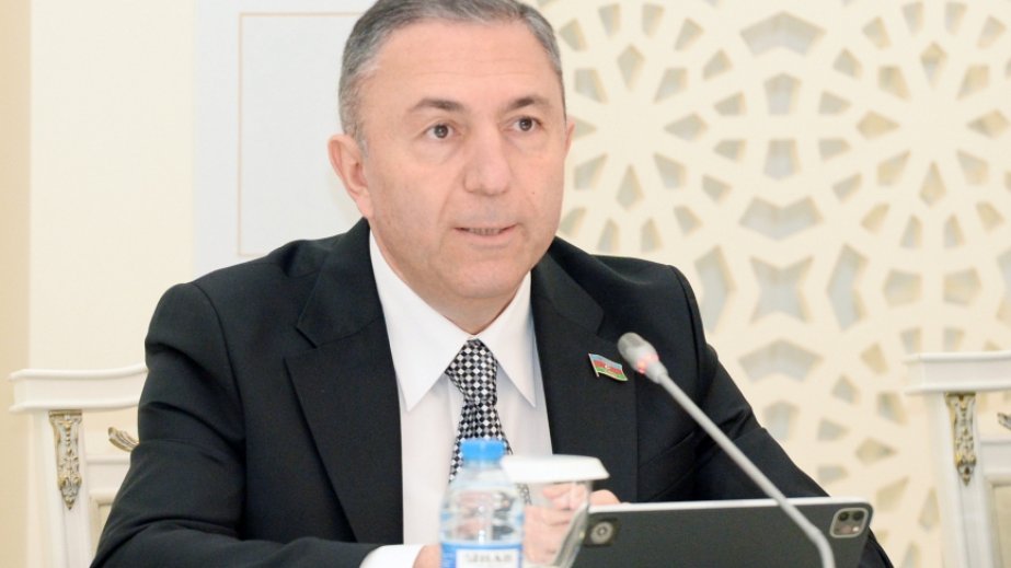 Beynəlxalq dəhlizlərin Azərbaycandan keçməsi ölkəmizin iqtisadi və siyasi əhəmiyyətini artırıb ŞƏRH