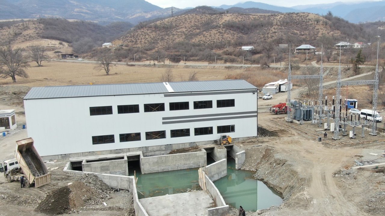 Kəlbəcər, Laçın və Ağdərədə daha 6 SES tikilir (FOTO/VİDEO)