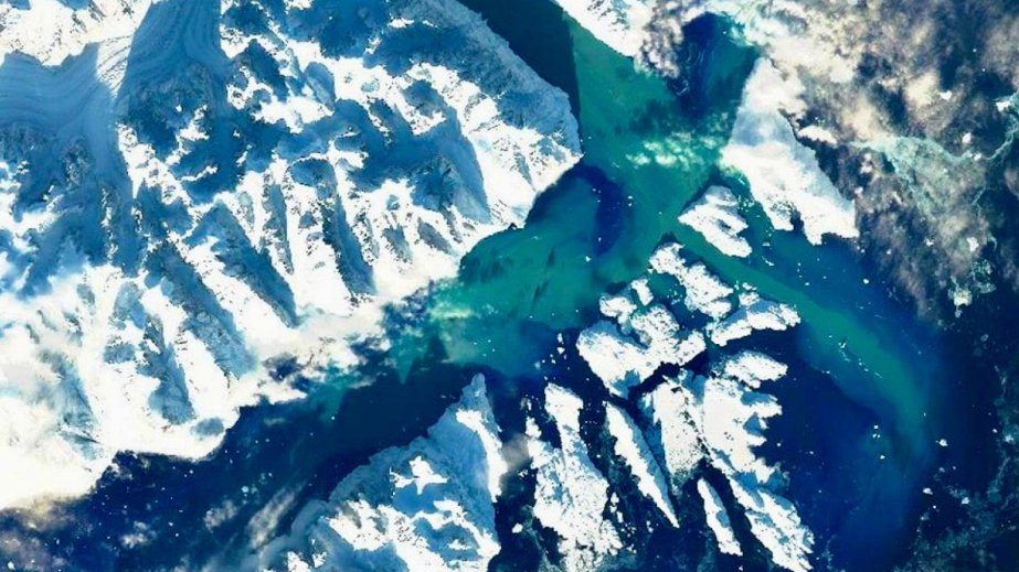 Qrenlandiyadakı Katalina gölündə unikal buzlaq daşqını baş verib