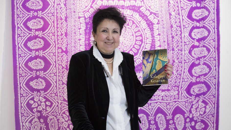 Rəna İbrahimbəyova: Kəlağayı ornamentlərinin işlənməsinin dərin mədəni kökləri onu daha da unikal edir - MÜSAHİBƏ