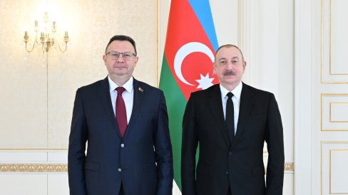 Prezident İlham Əliyev Belarusun ölkəmizdə yeni təyin olunmuş səfirinin etimadnaməsini qəbul edib YENİLƏNİB