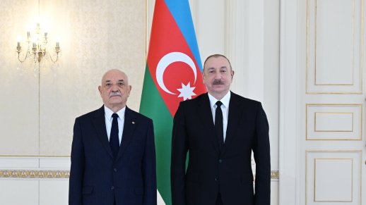 President Ilham Aliyev received credentials of incoming Paraguayan ambassador to Azerbaijan