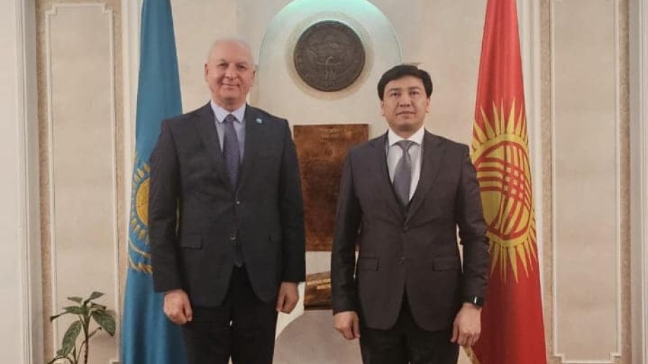 Türk xalqlarının ortaq tarixi-mədəni irsinin təbliğinə dair müzakirələr aparılıb