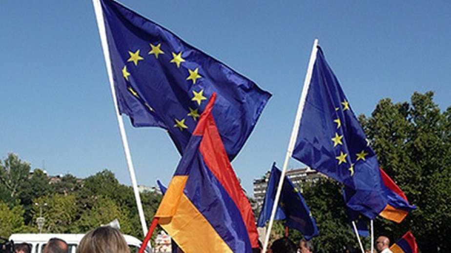 Koçaryan: Ermənistanı Avropa İttifaqında heç kim gözləmir