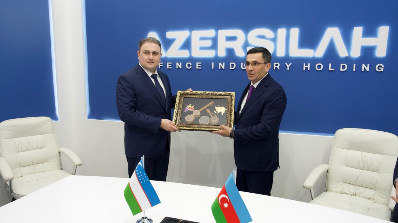 Azərbaycan və Özbəkistan hərbi-texniki sahədə əməkdaşlıq haqqında Yol xəritəsi imzalanıb