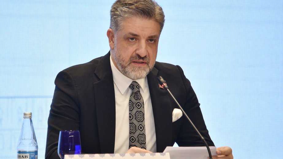 Bakı Qafqaz region üçün önəmli mərkəzdir - Abdulkadir Emin Önen